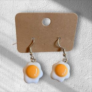 Over Easy Egg Food Cooking Theme Dangle Earrings Silver Tone Jewelry Gift NEW